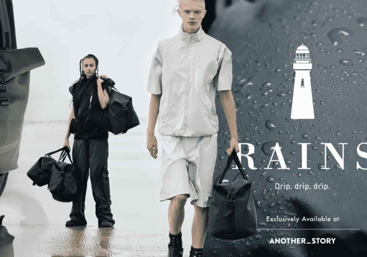Logo e identidade visual da Rains, marca dinamarquesa de rainwear fundada em 2012 em Aarhus com €97 milhões em receita e apenas 150 empregados, maior receita per capita do sector dinamarquês.