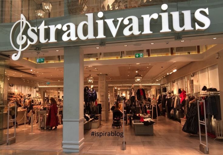 Stradivarius: pronto-a-vestir feminino jovem com tendência renovada duas vezes por semana.
