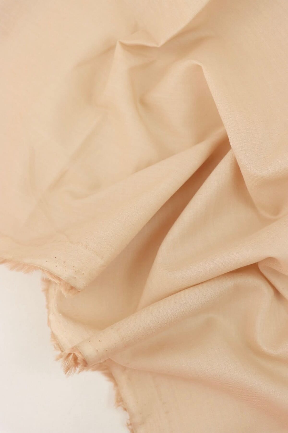 Poplin and oxford cloth close-up showing the basket weave