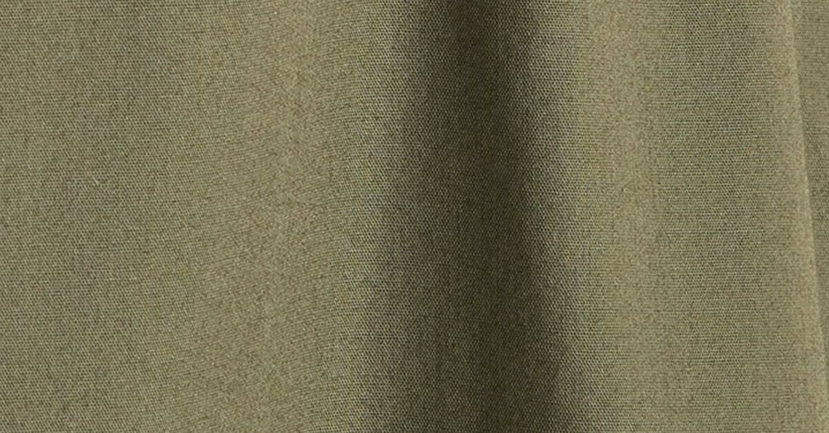 Poplin and oxford cloth close-up showing the basket weave