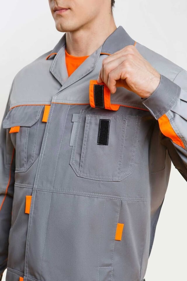 Casaco de trabalho cinzento com detalhes laranja