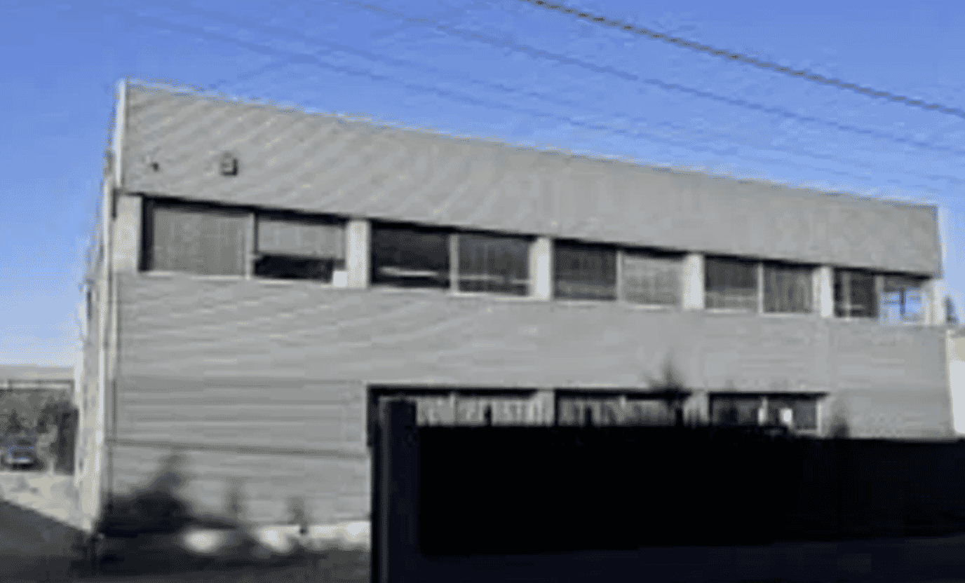 Confecção Cunha & Ribeiro na área de Guimarães: knitwear jersey e womenswear contemporary.